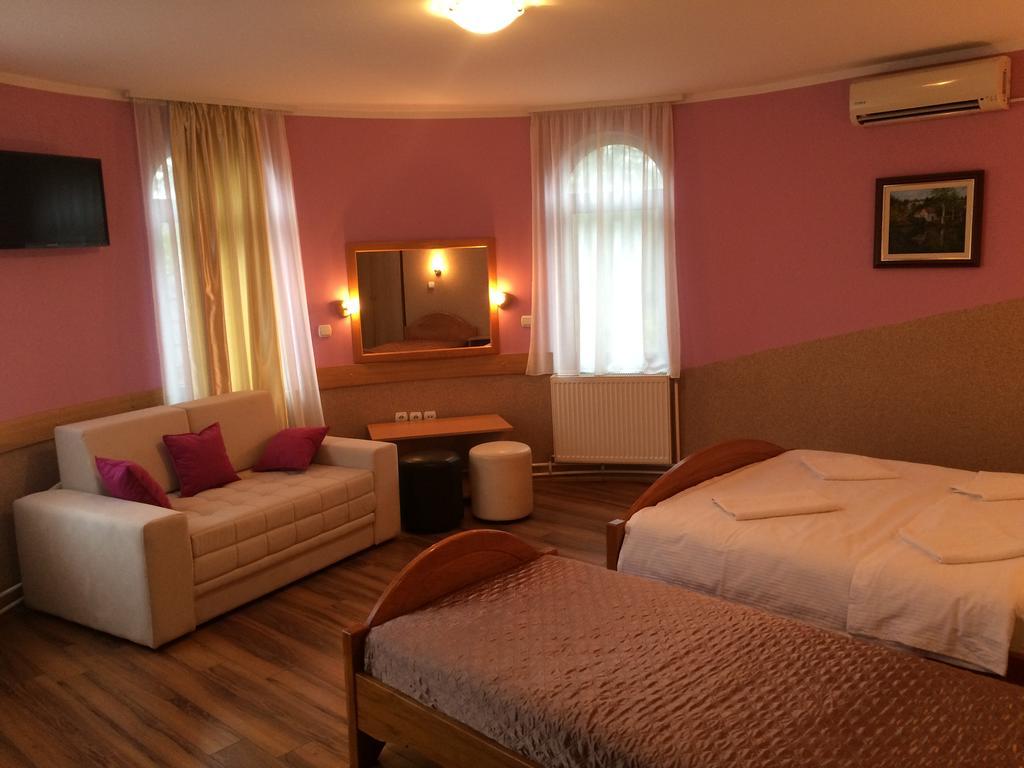 Vila Madams - Palic-Serbia Dış mekan fotoğraf